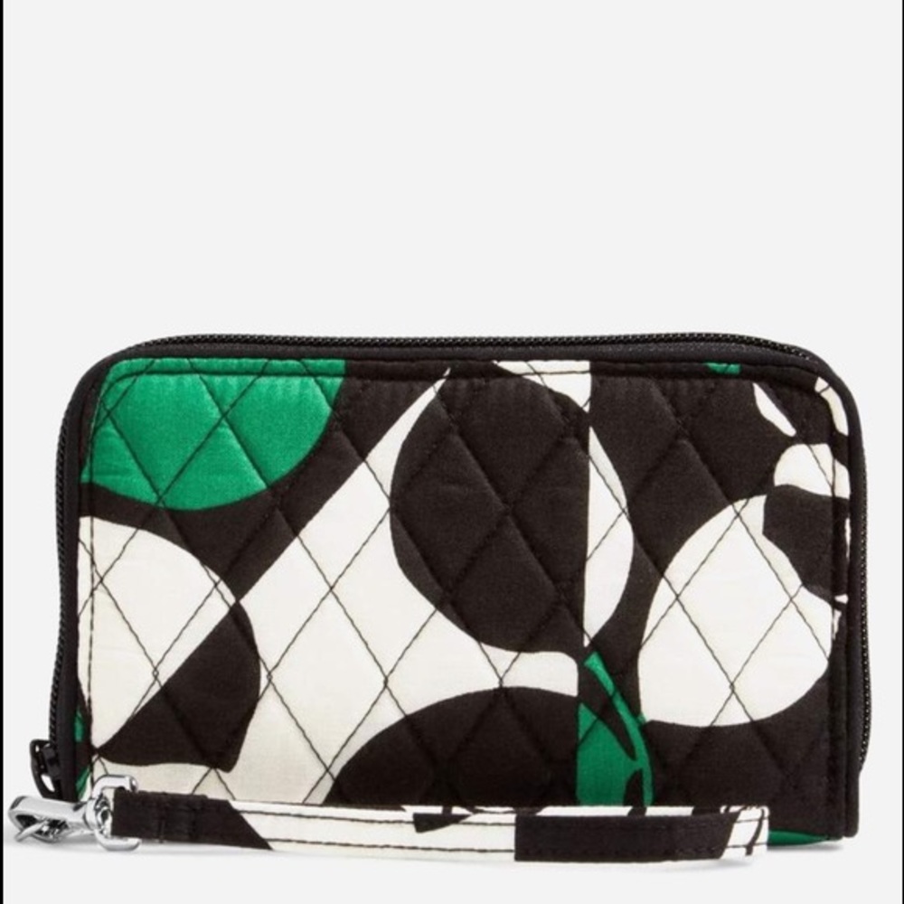 Vera Bradley Grab & Go Wristlet Imperial Rose.